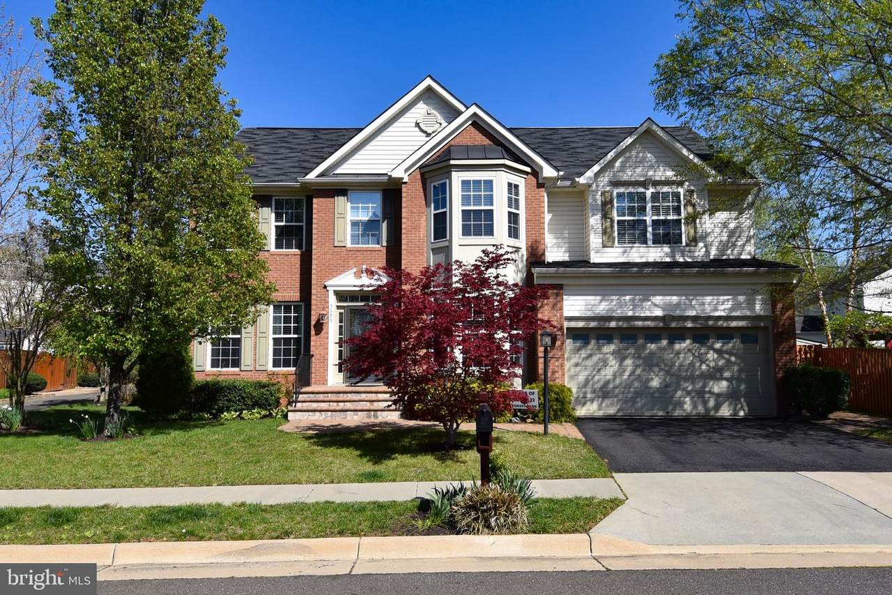 5395 Macdonald Road - Photo 1