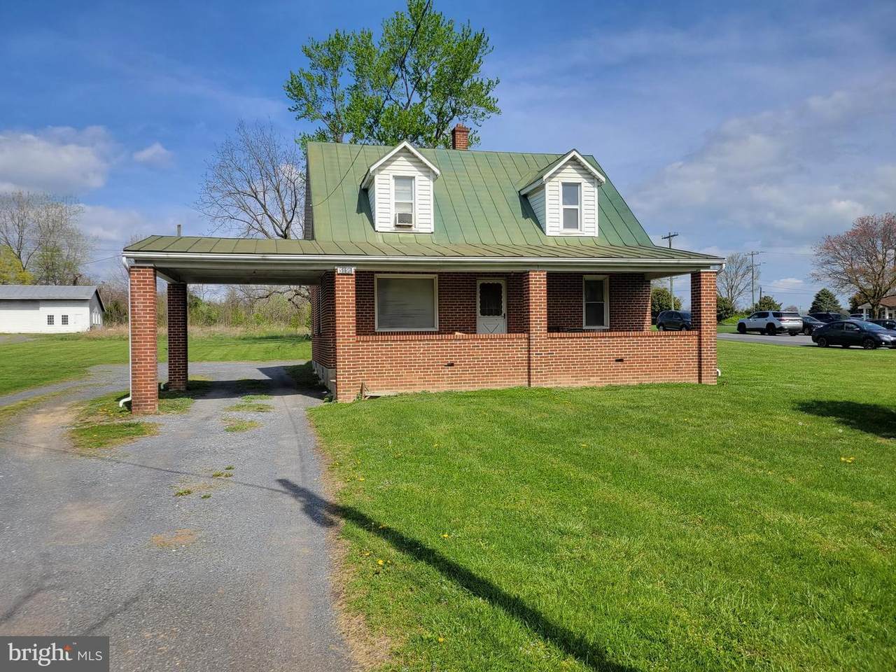 5191 Main Street - Photo 1