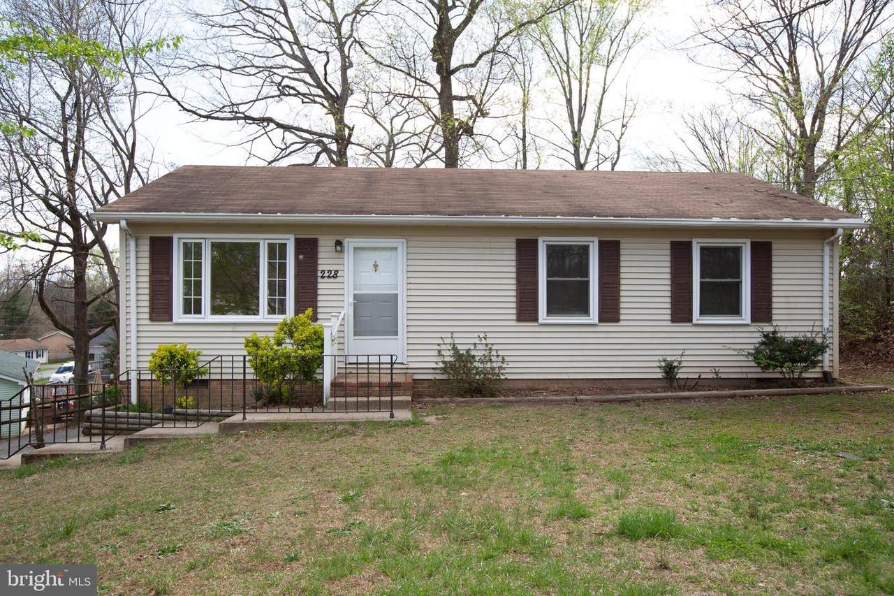 228 Northview Drive - Photo 1