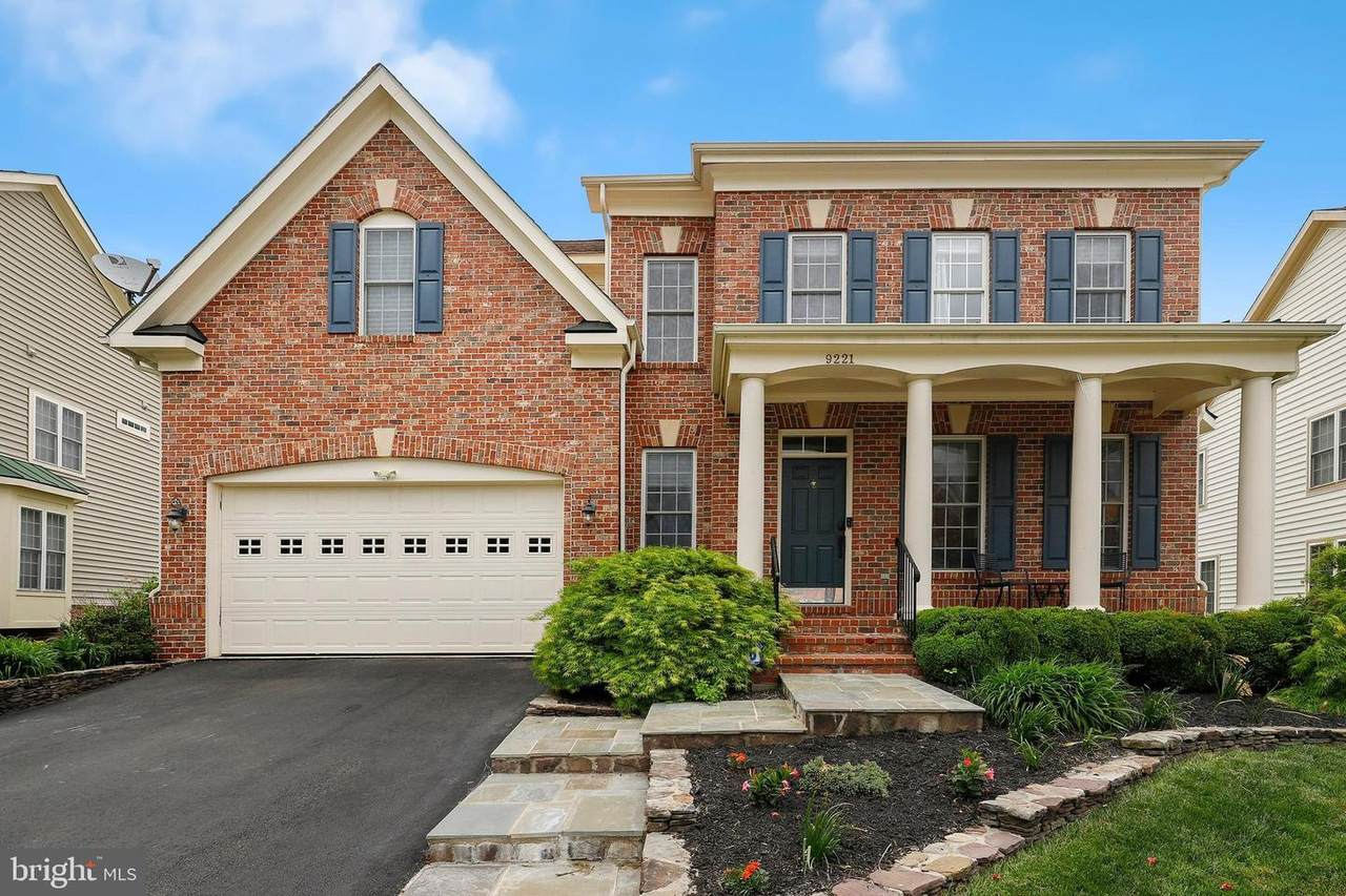 9221 Treasure Oak Court - Photo 1