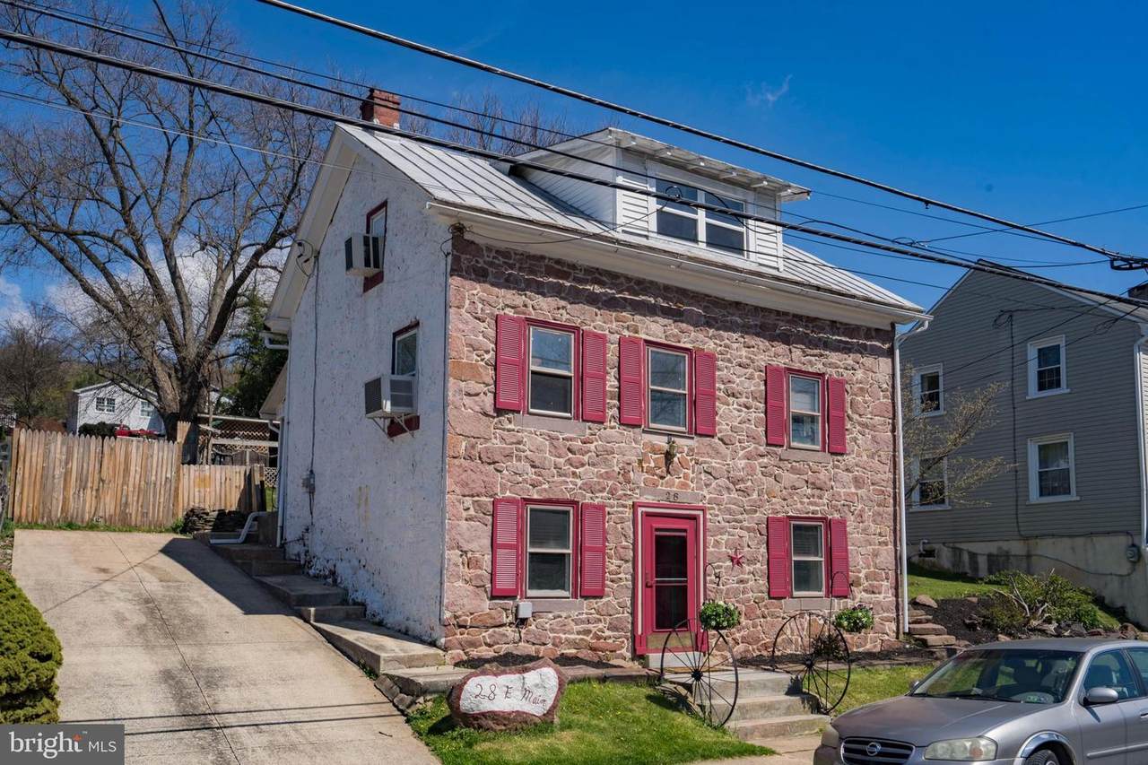 28 Main Street - Photo 1