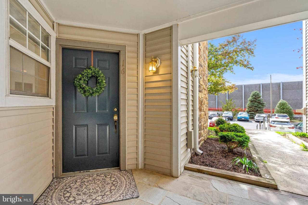 5636 Willoughby Newton Drive - Photo 1