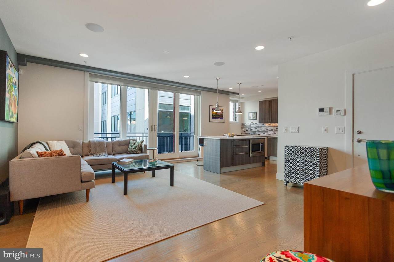 138 Front Street - Photo 1