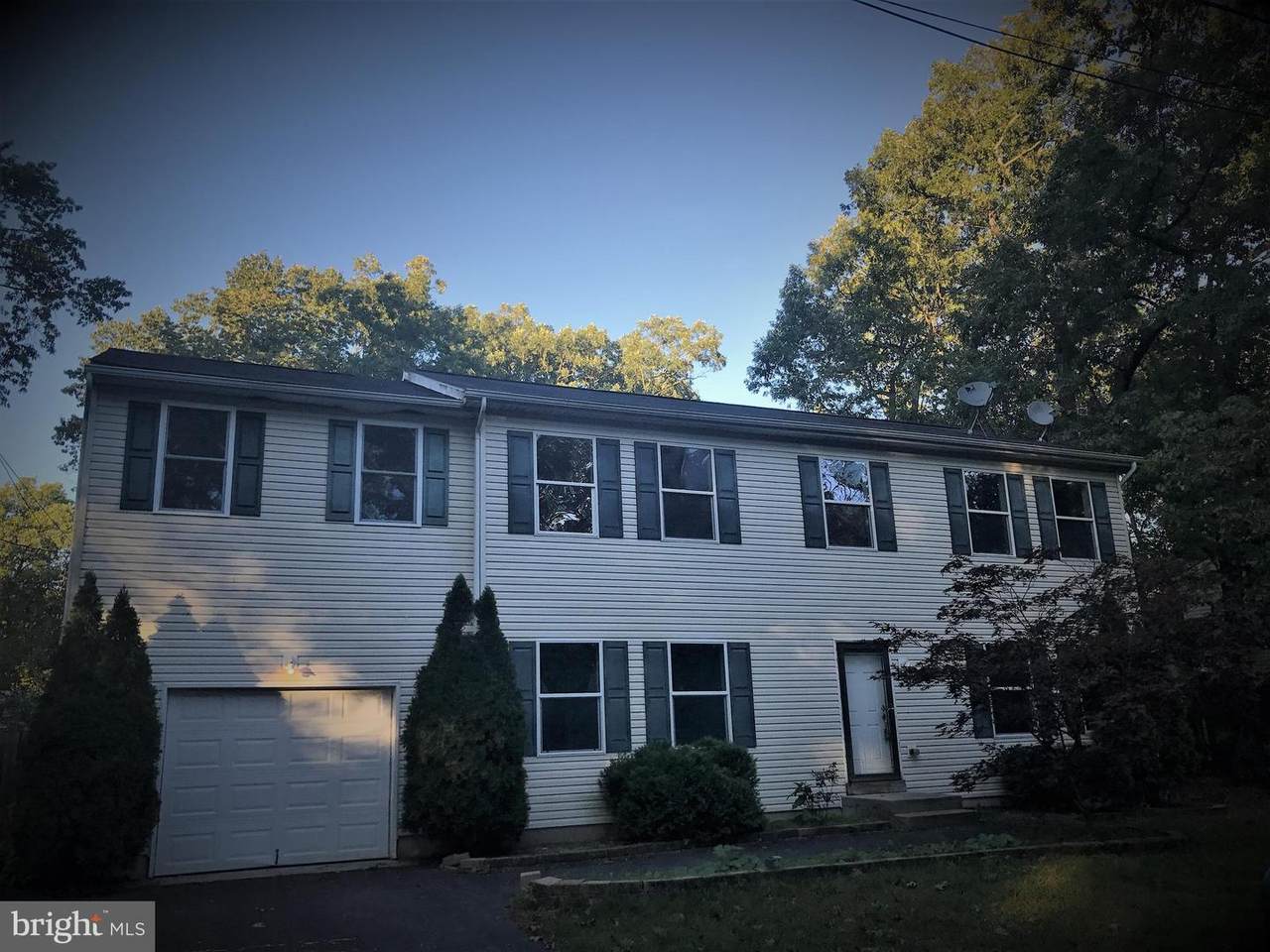 146 Pardee Boulevard - Photo 1