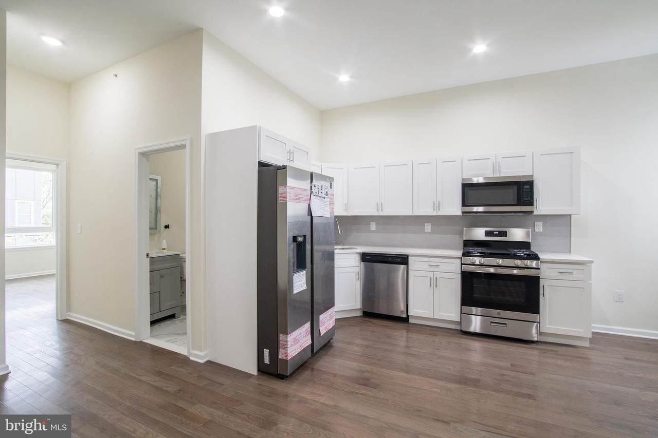 2133 Master Street - Photo 1
