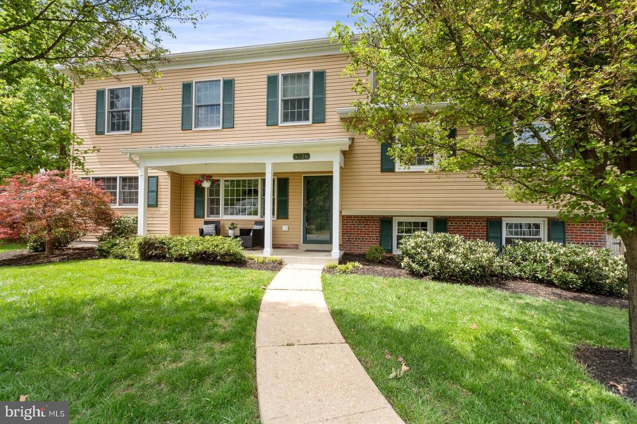 5726 Habersham Way - Photo 1