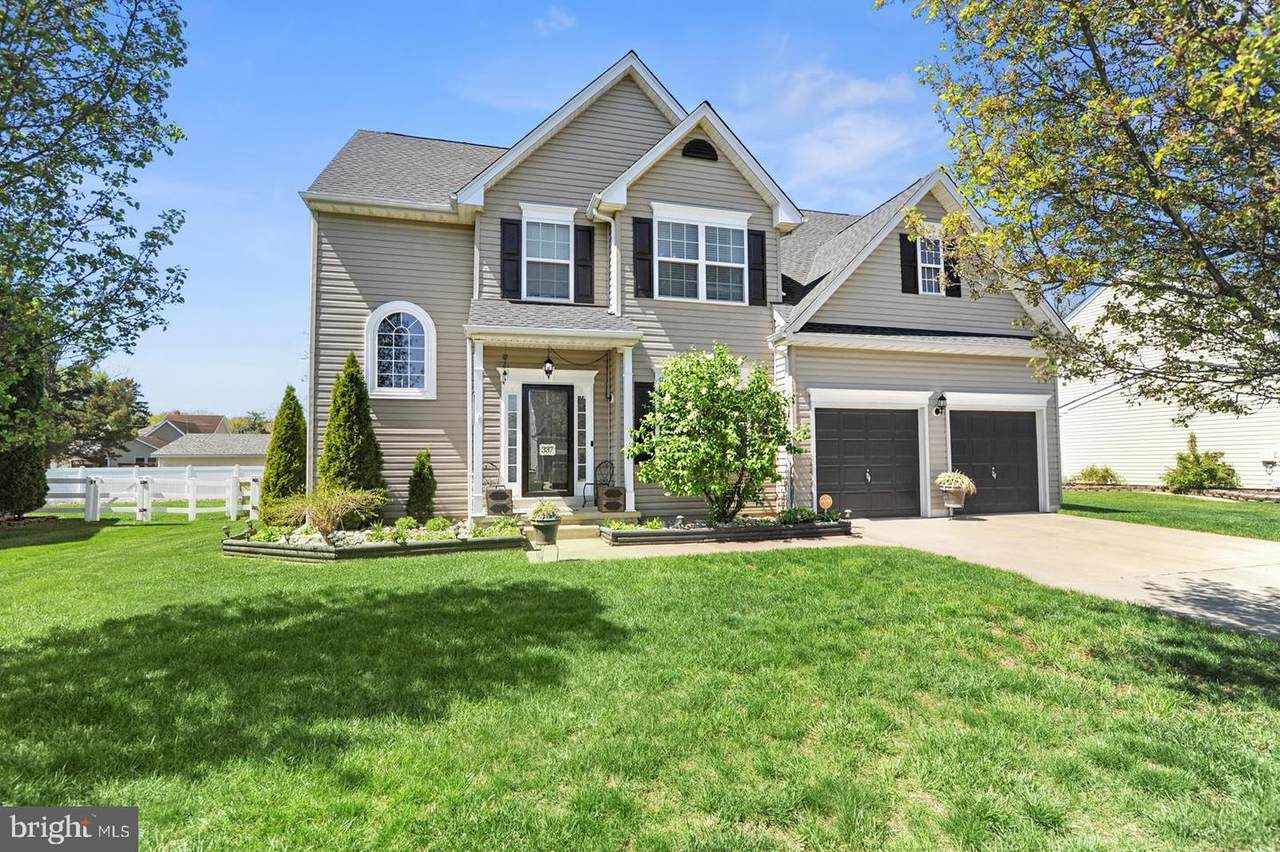 337 Sunnyside Lane - Photo 1