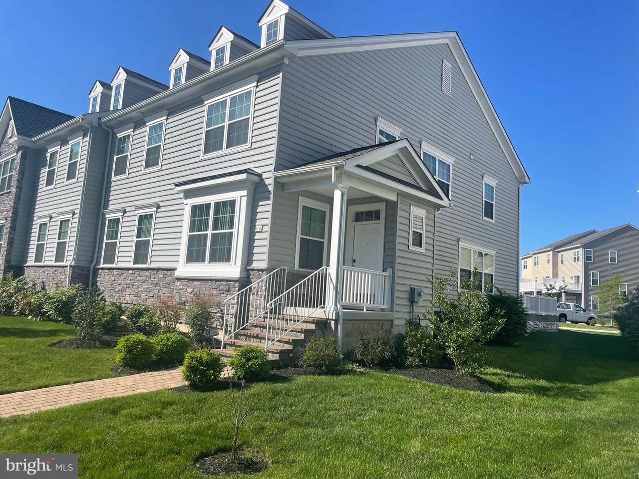110 Grissom Drive - Photo 1