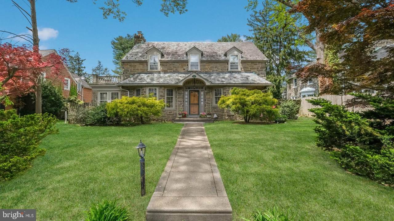 515 Roumfort Road - Photo 1