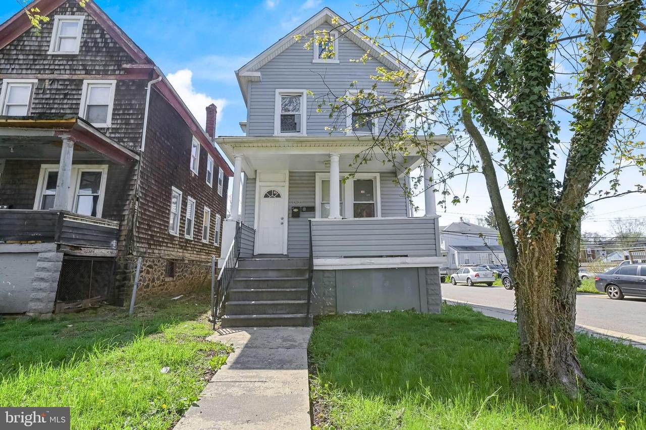 3821 Hayward Avenue - Photo 1
