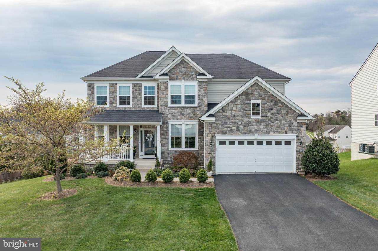 114 Renee Lane - Photo 1