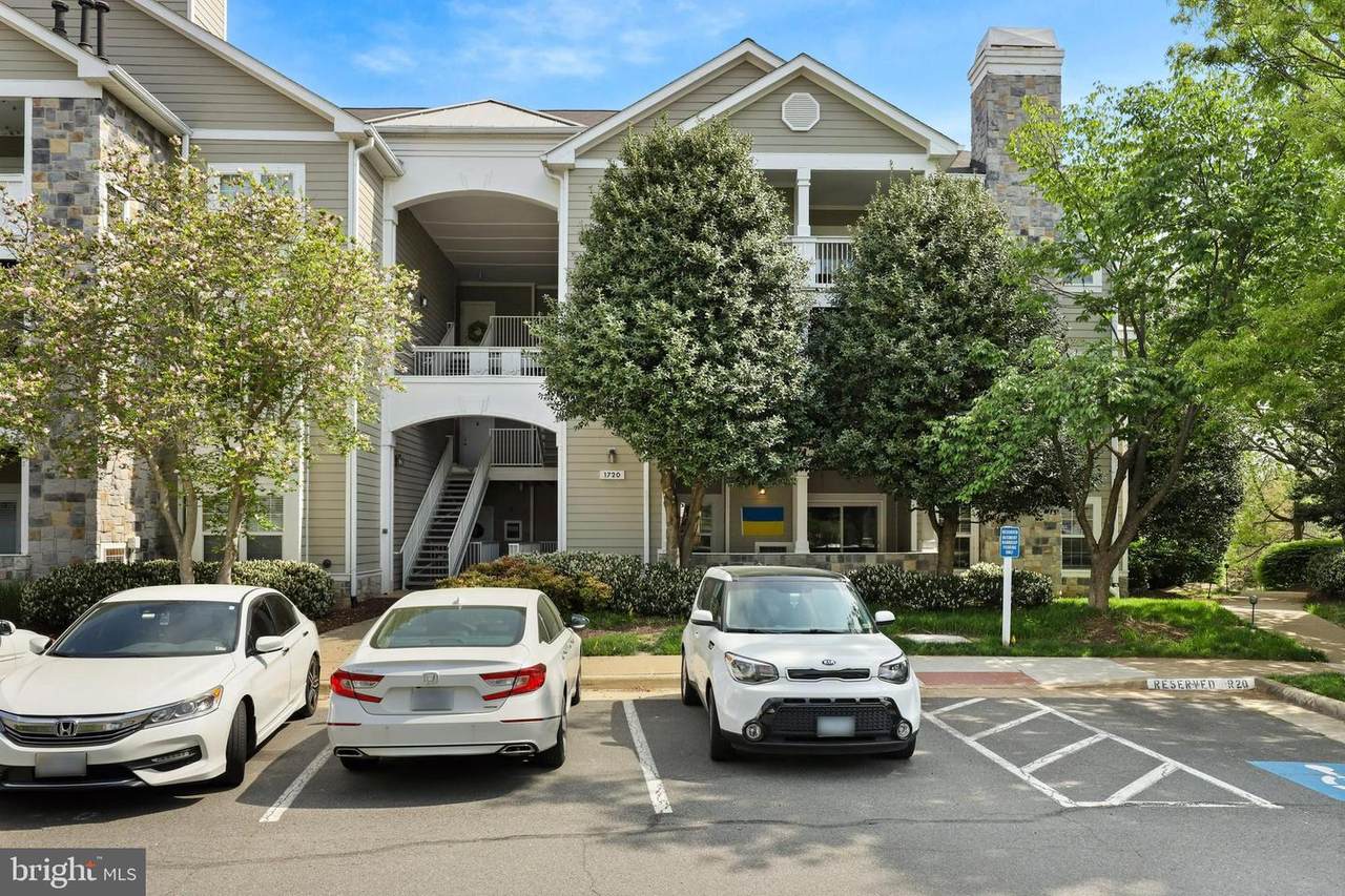 1720 Lake Shore Crest Drive - Photo 1