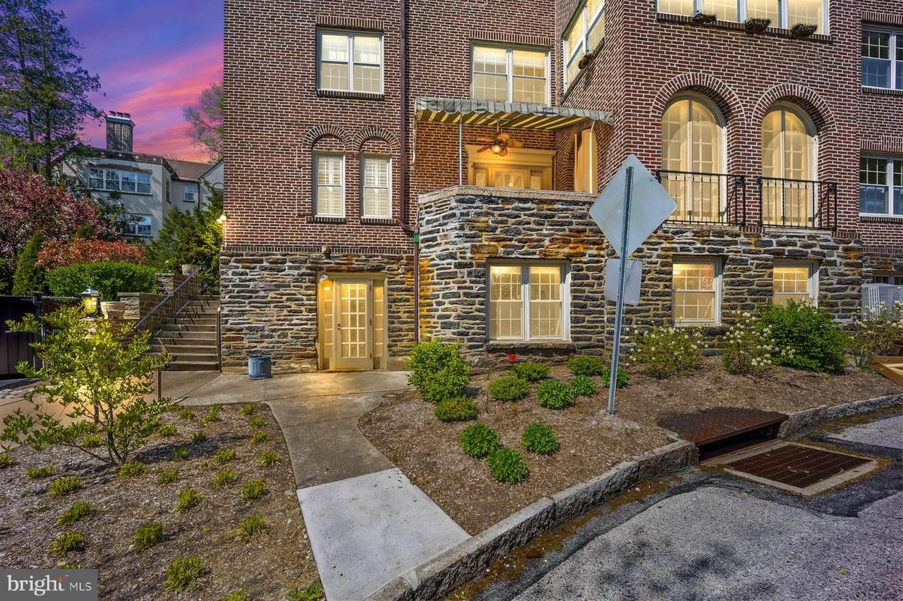 212 Idris Road - Photo 1