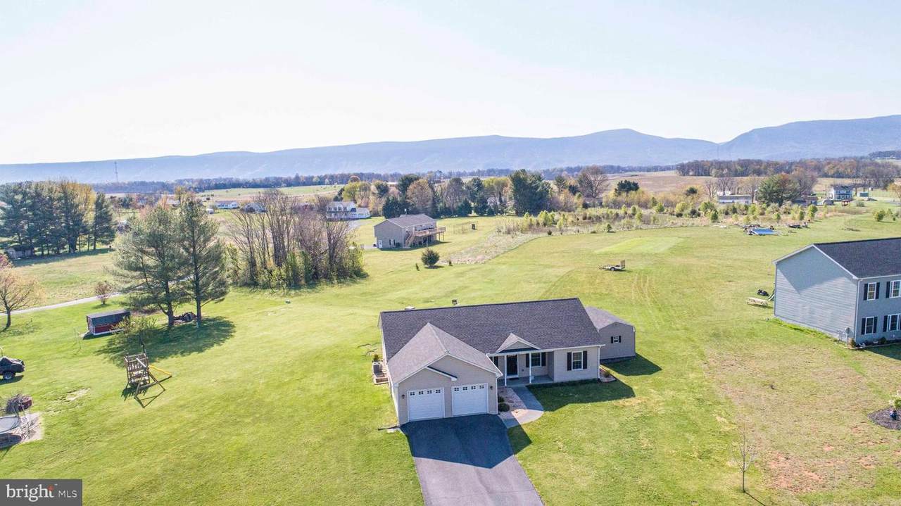 131 Sara Ann Avenue - Photo 1