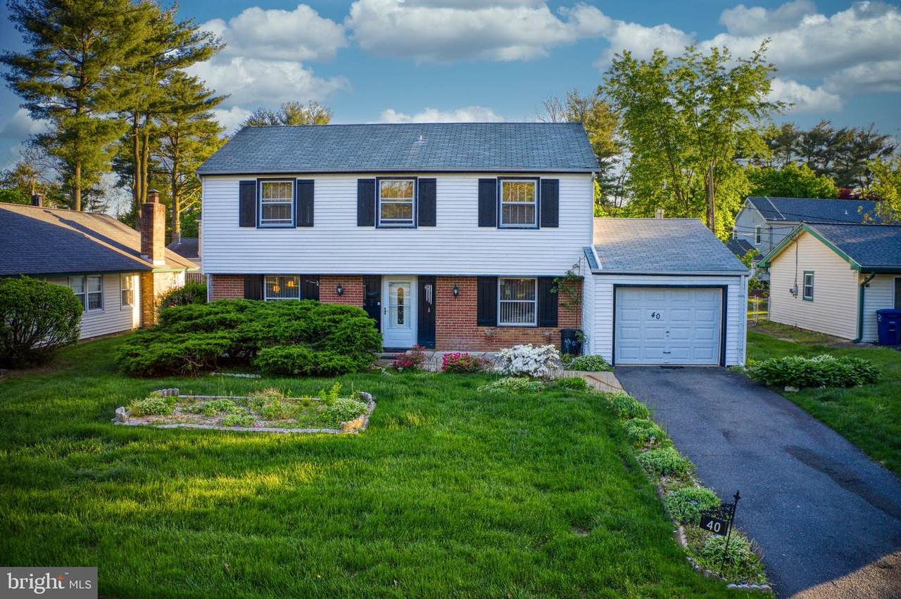 40 Mainbridge Lane - Photo 1
