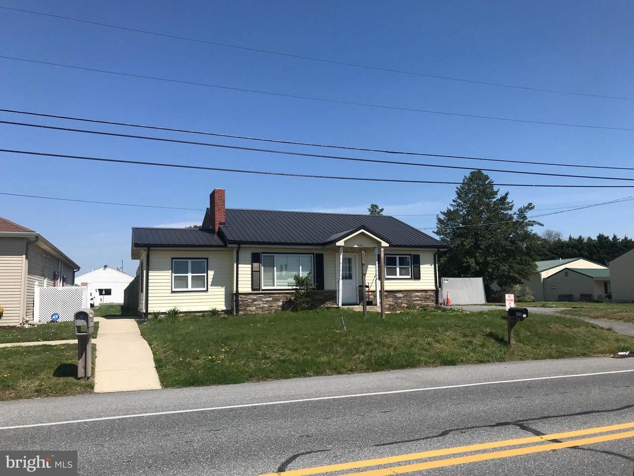 423 Webbs Lane - Photo 1