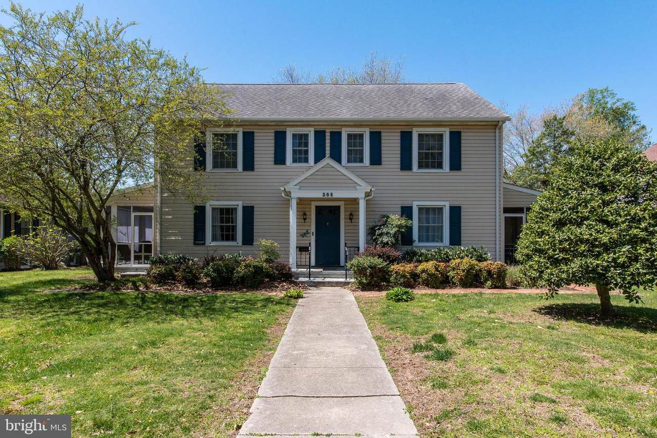 305 Harrison Street - Photo 1