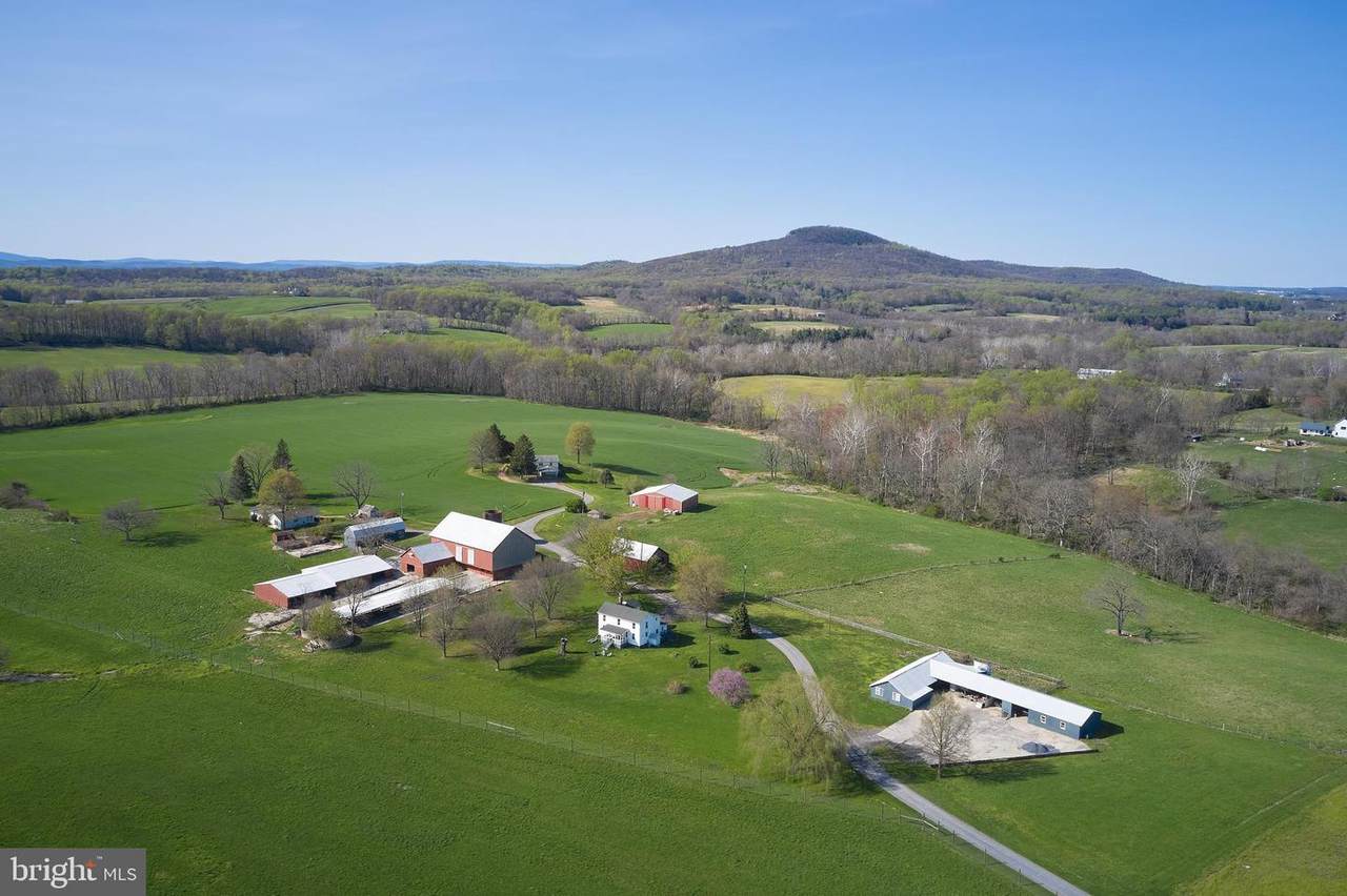 18925 Barnesville Road - Photo 1
