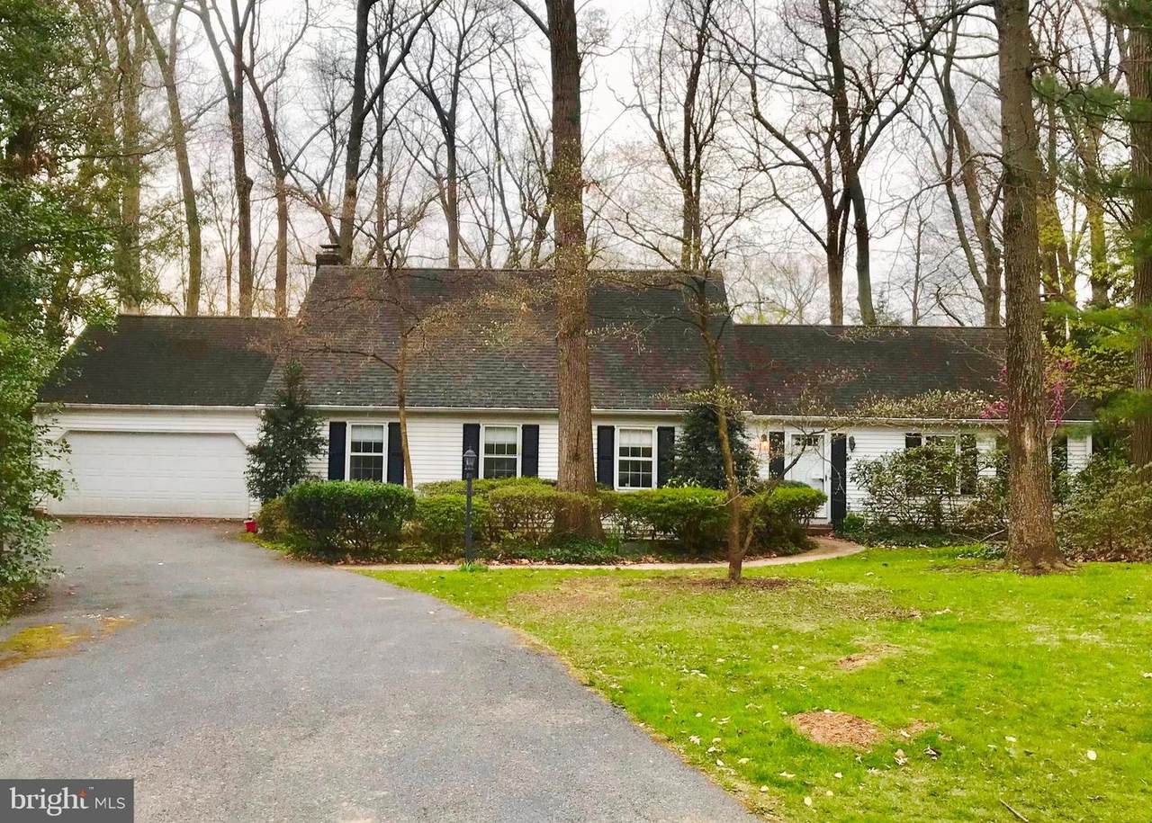 6274 Fairway Drive - Photo 1