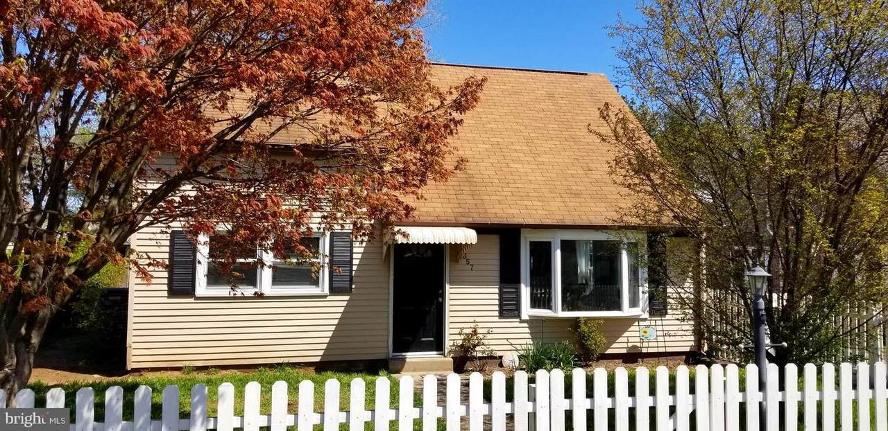 357 Beech Street - Photo 1