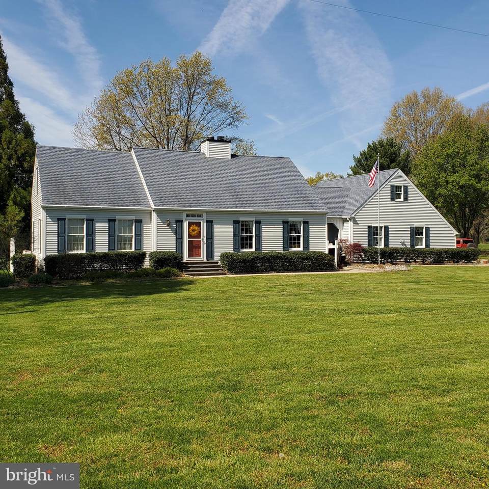 97 Cross Road - Photo 1