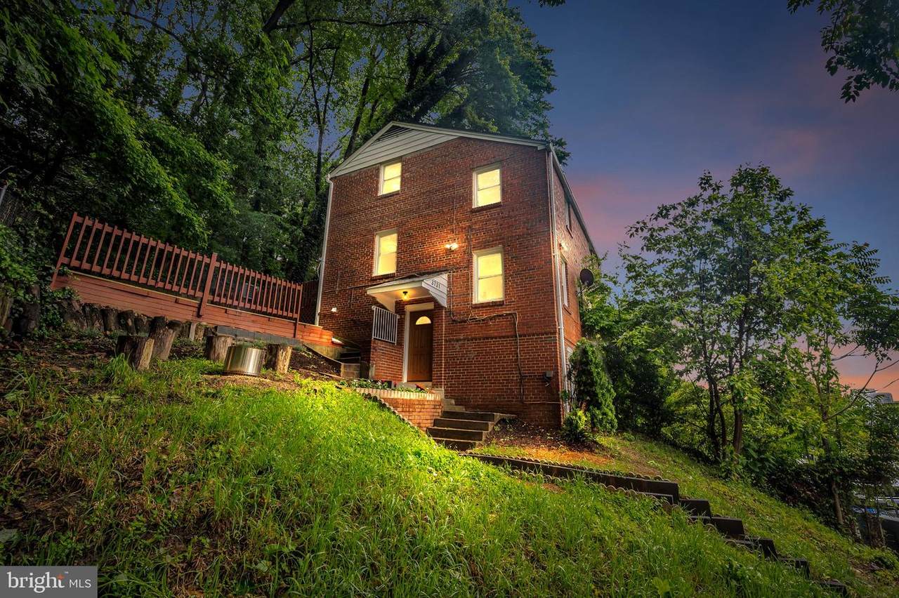 3731 Kemper Road - Photo 1