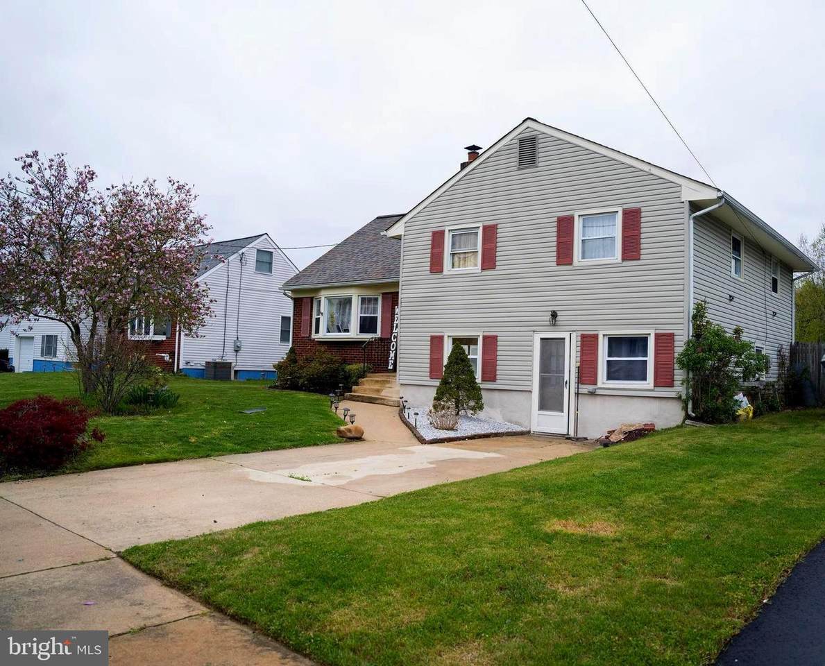 11 Summer Avenue - Photo 1
