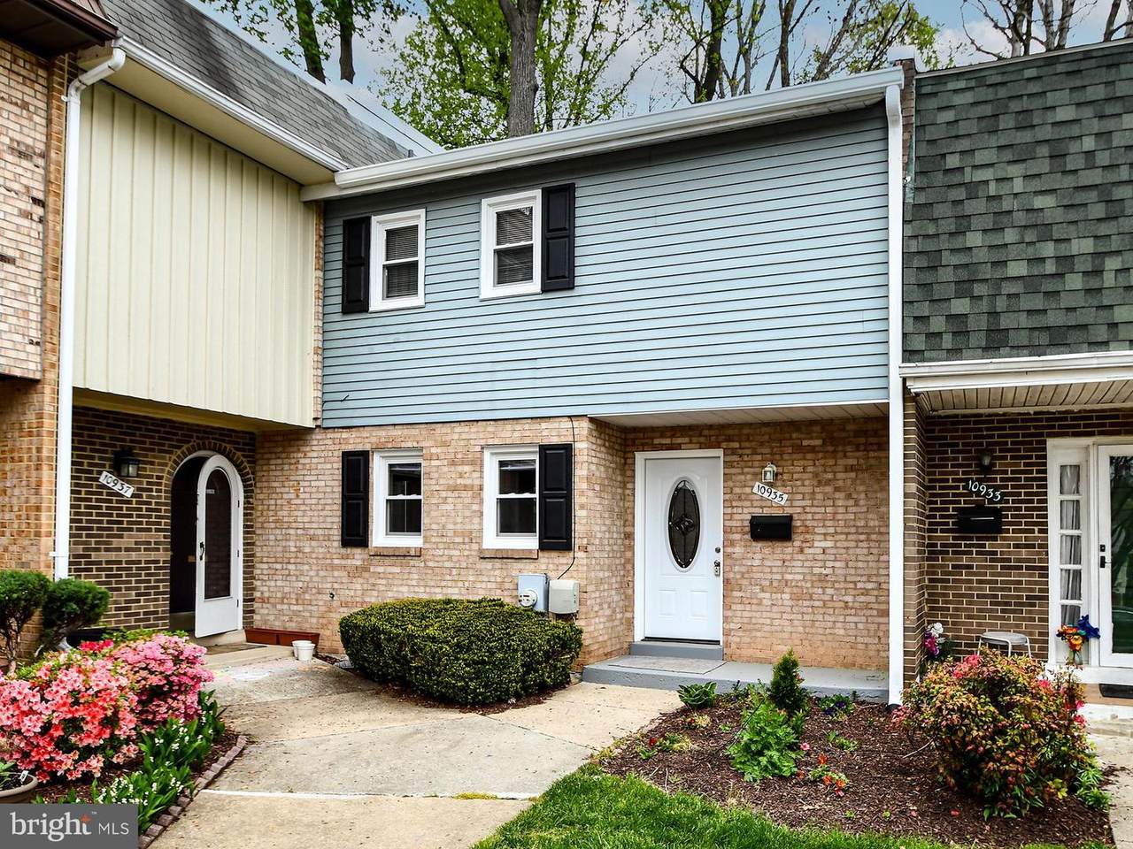 10935 Bucknell Drive - Photo 1