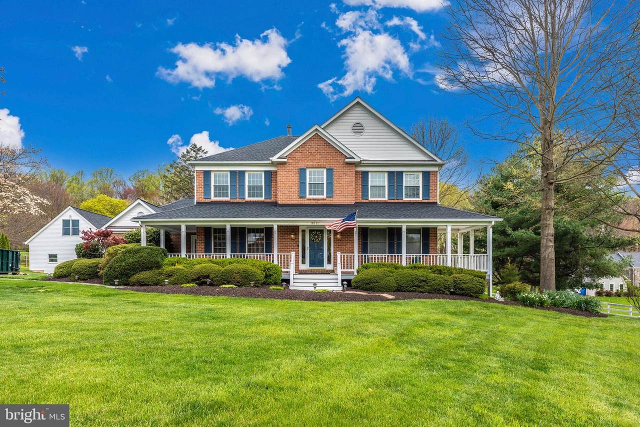 9811 Log House Court - Photo 1
