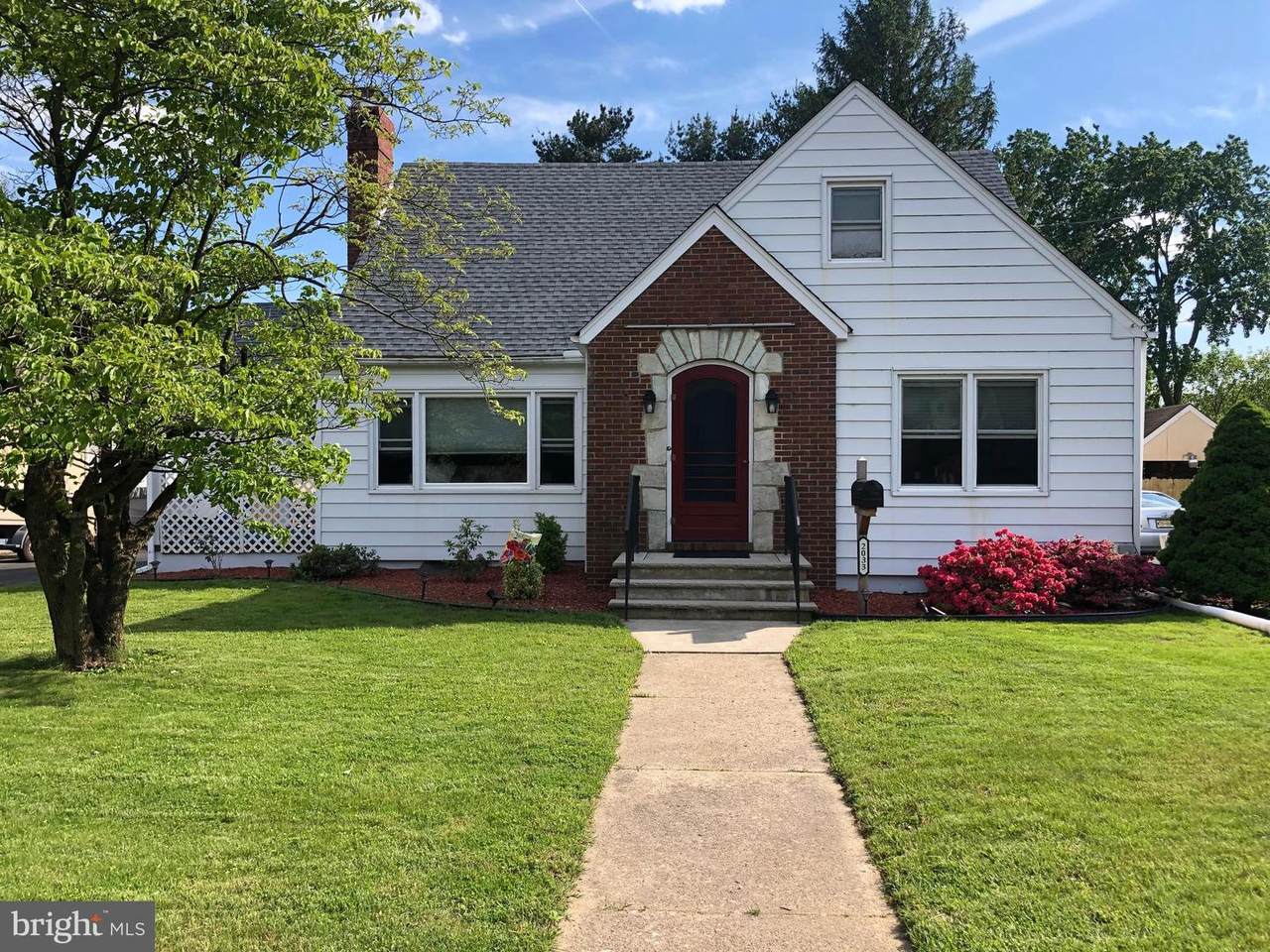 2033 Kinter Avenue - Photo 1