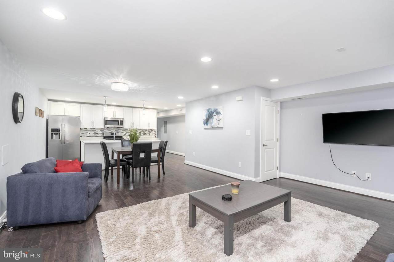 1112 8TH Street - Photo 1