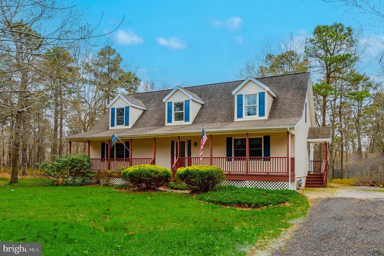 10 Rosewood Drive - Photo 1