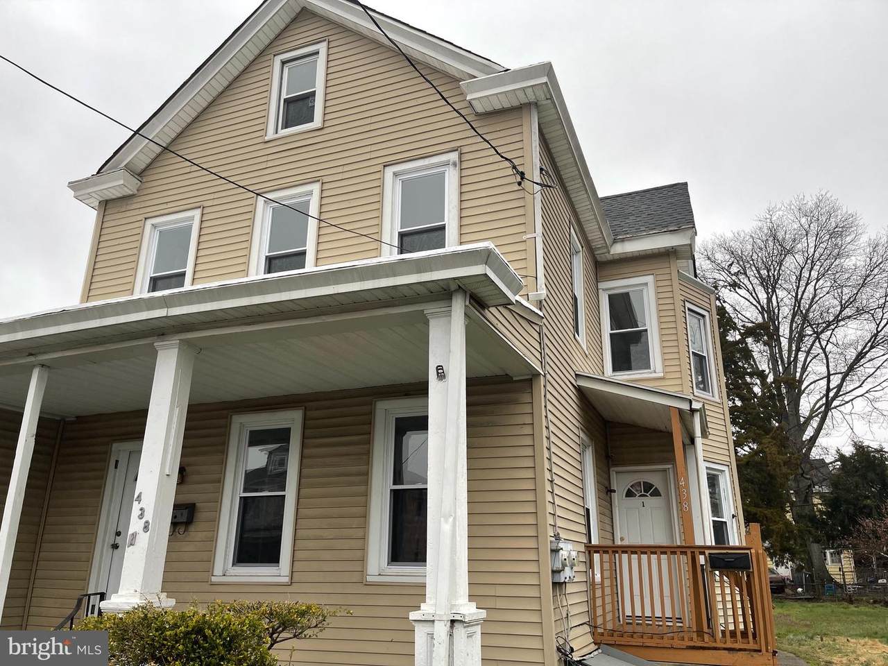 436-436 Schiller Avenue - Photo 1