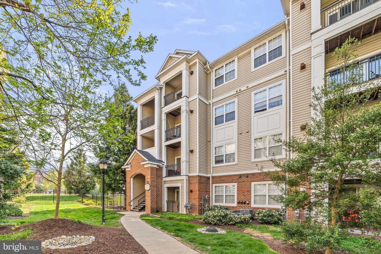 12909 Centre Park Circle - Photo 1