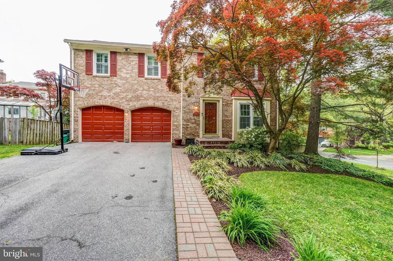 9810 Campbell Drive - Photo 1