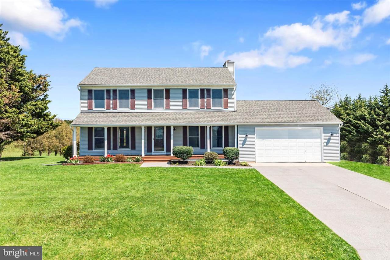 21 Stephen Court - Photo 1