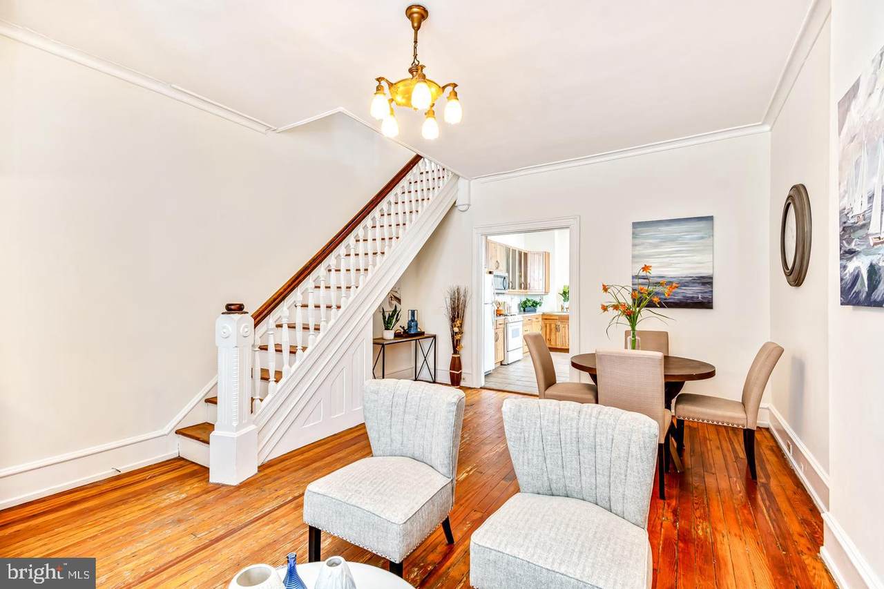 4316 Ludlow Street - Photo 1