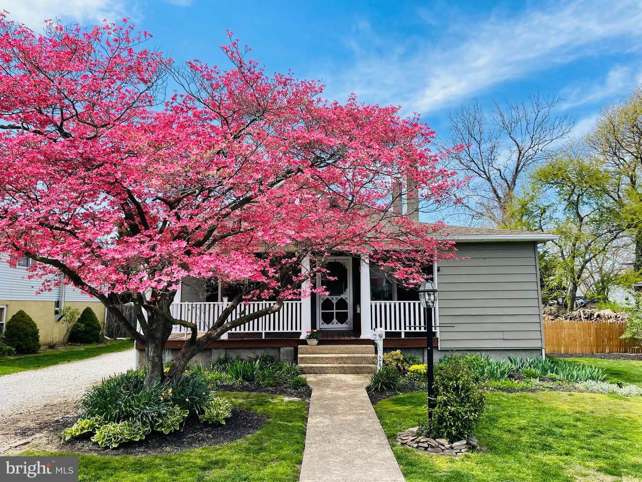 242 Asbury Road - Photo 1