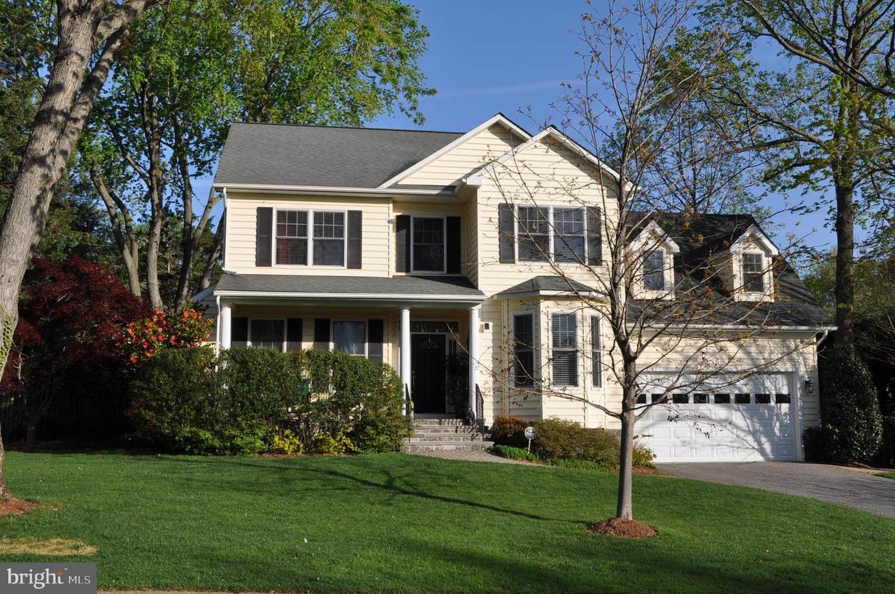 299 Halsey Road - Photo 1