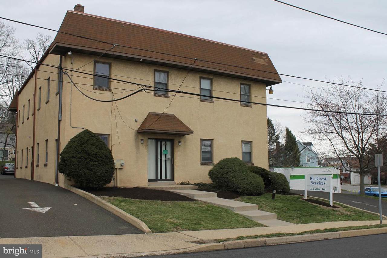 216 Cedar Avenue - Photo 1