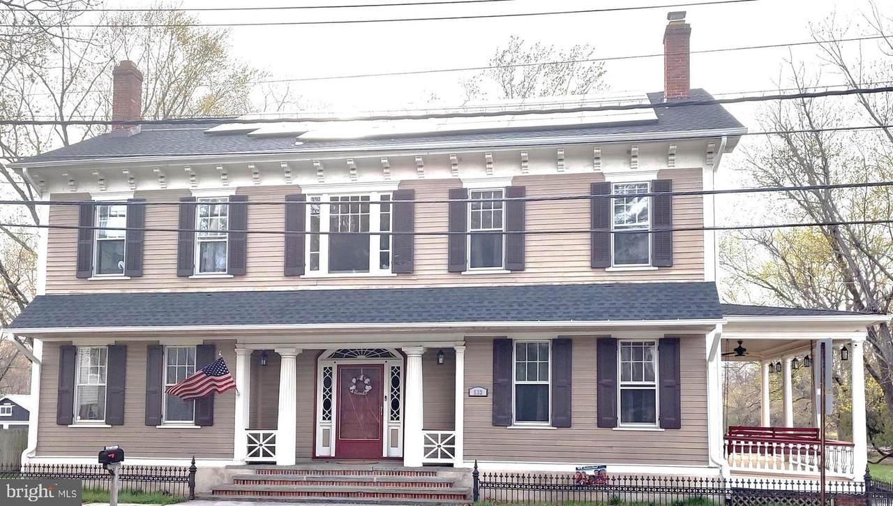 533 Main Street - Photo 1