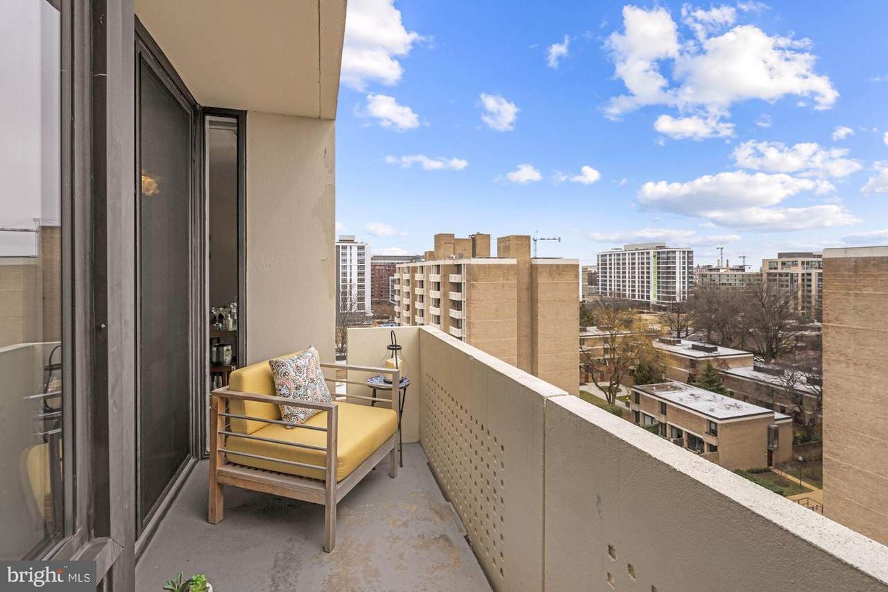 429 N Street - Photo 1