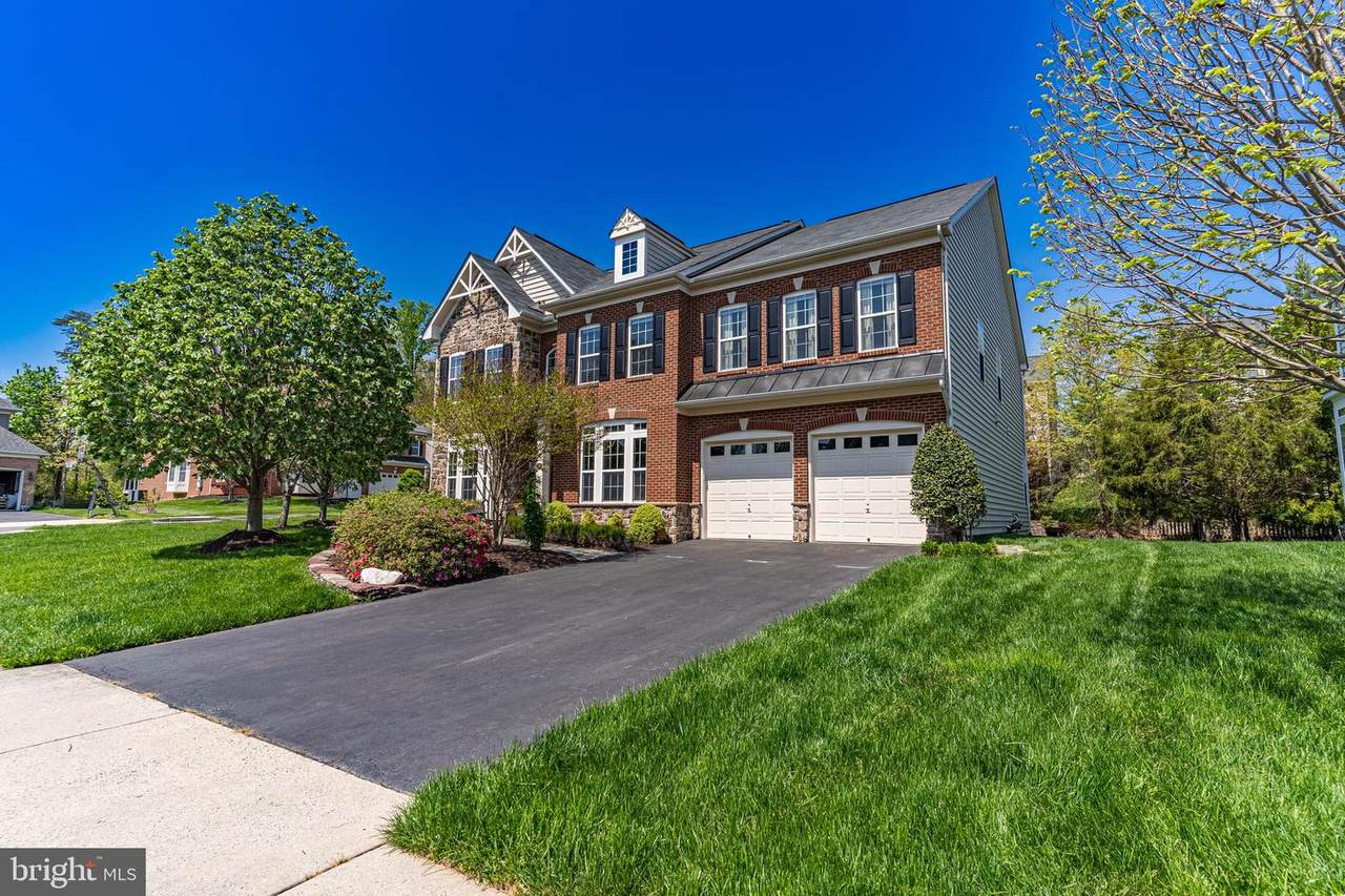 9360 Berry Hill Court - Photo 1