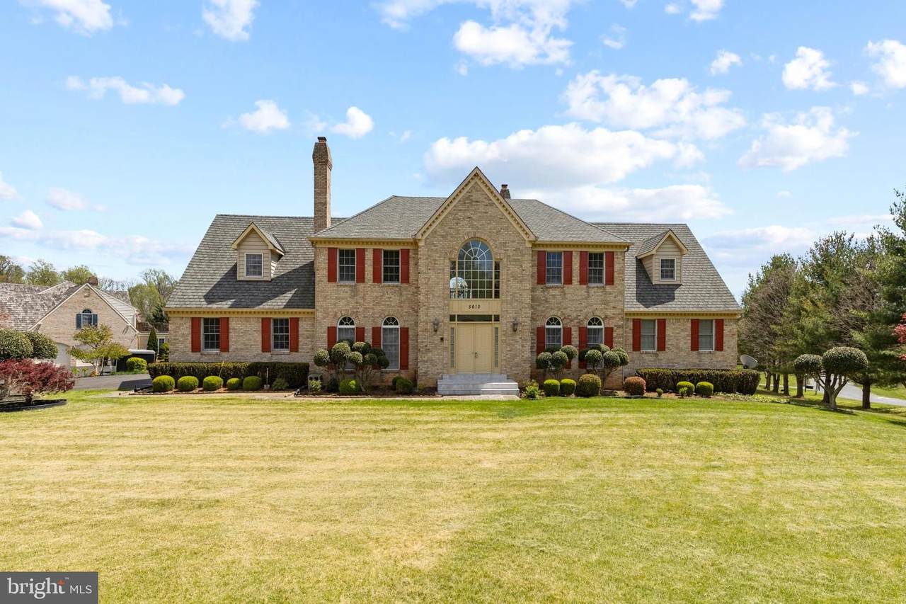 5610 Griffith Farm Road - Photo 1
