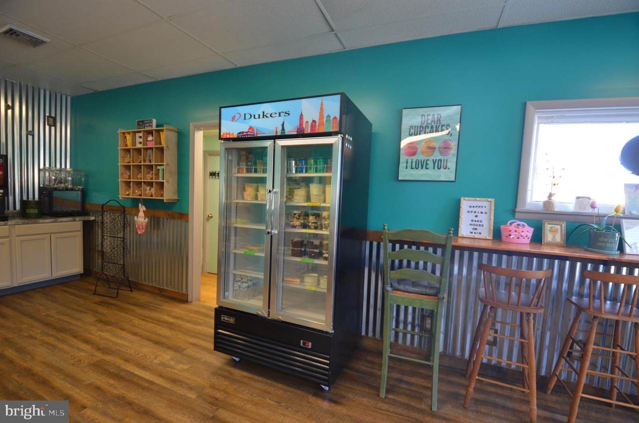 Bakery - Photo 1