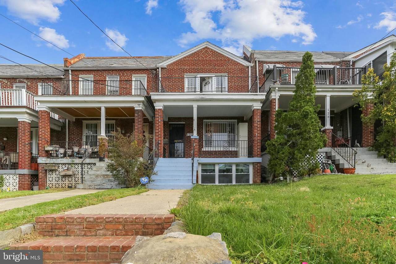 127 Hamilton Street - Photo 1