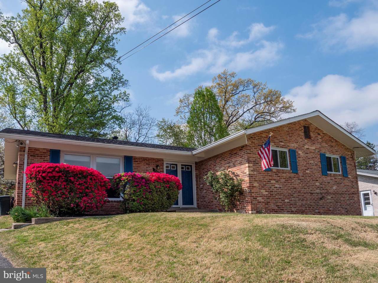 2717 Weller Road - Photo 1