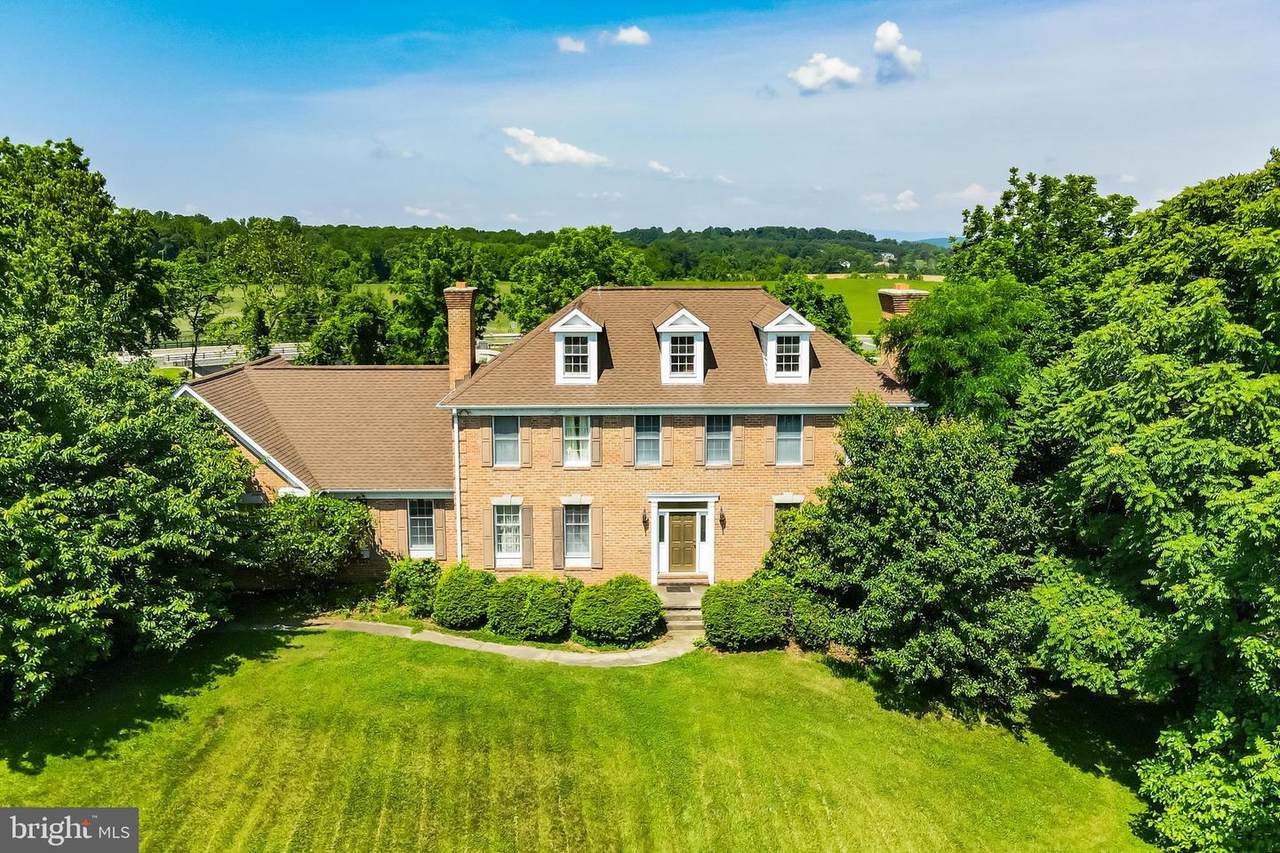 8484 Turkey Run Drive - Photo 1