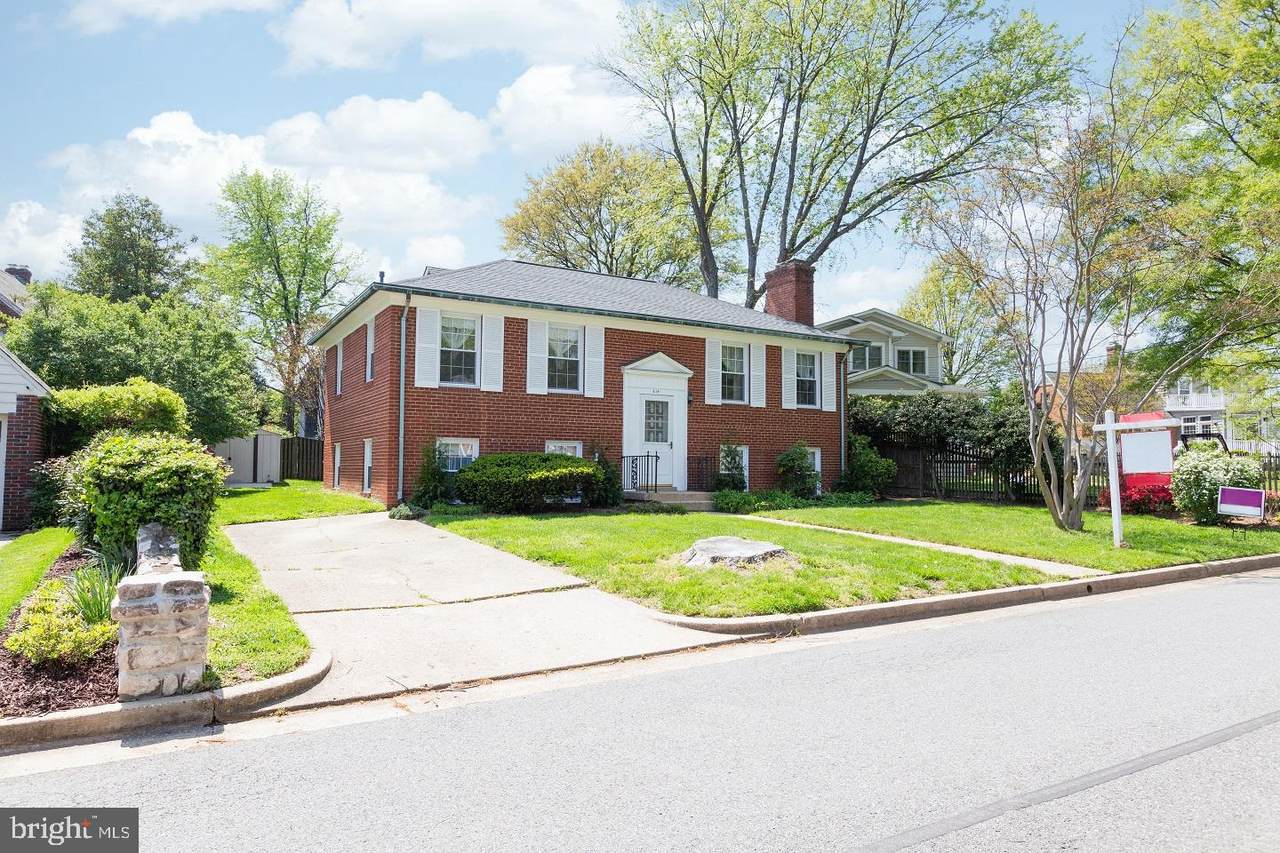 514 Hilltop Terrace - Photo 1