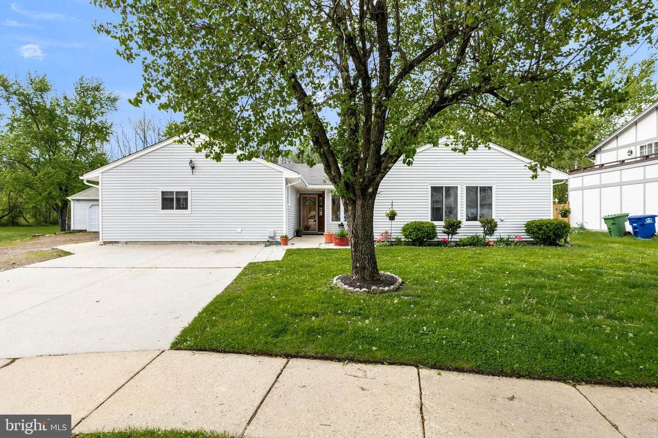 36 Pelham Road - Photo 1